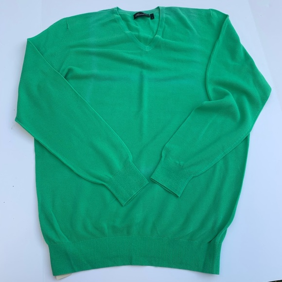 Paul Stuart Other - Paul Stuart Lightweight 100% cotton V-Neck Sw…